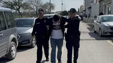 Direksiyonu Ayakla Kontrol Eden Sürücü Gözaltına Alındı