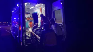 Ceyhan'da Trafik Kazası: 6 Yaralı