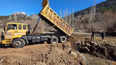Pozantı'da Yol Yeniden Açıldı