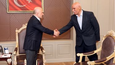 Vali Varol Halkla Buluştu