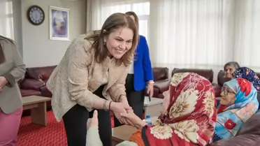 İba, Huzurevi Sakinlerinin Bayramını Kutladı