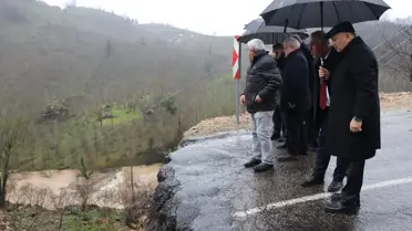 Heyelan Yolunu İnceleyen Milletvekili Kaynak