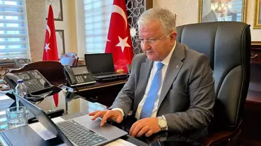 Aksaray Valisi 'Yılın Kareleri' Oylamasına Katıldı