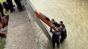 Alanya'da Çaya Düşen Kişi Kurtarıldı