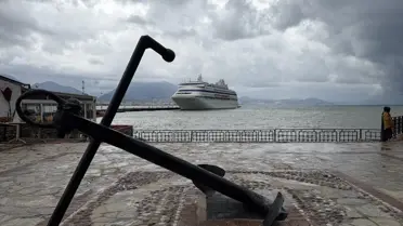 Alanya'ya İlk Kruvaziyer Geldi