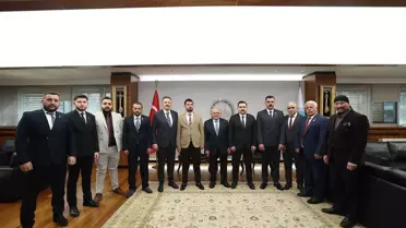 Büyükkılıç, Alperen Ocakları'nı Ağırladı