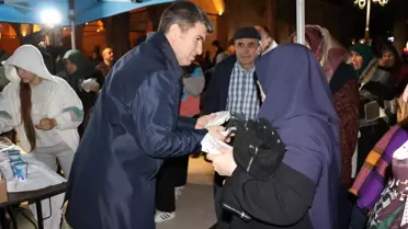 Amasya'da Geleneksel Simit İkramı