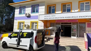 Minik Öğrencilerden Yardım Eli