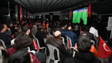 Antalya ve Isparta'da Millî Maç Coşkusu