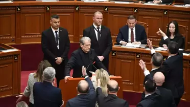 Arnavutluk'ta Kabine Değişiklikleri Onaylandı