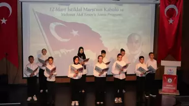 Asarcık'ta İstiklal Marşı Töreni