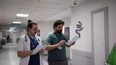 Aydın'da Doktor Kardeşler Aynı Hastanede Çocuklara Hizmet Veriyor