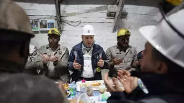 Bakan Bayraktar Madencilerle İftar Yaptı