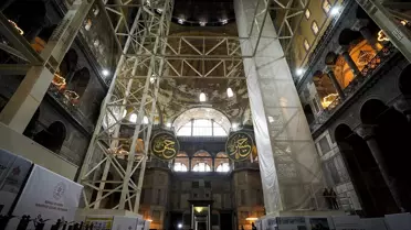 Ayasofya ve Sultanahmet'te Restorasyon İncelemesi