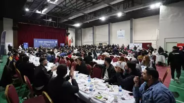 Bakan Işıkhan, Gençlerle Sahurda Bir Araya Geldi