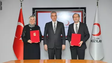 Bakan Memişoğlu Kızılay'ı Ziyaret Etti