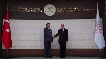 Bakan Şimşek, AKKB Başkanı ile Görüştü