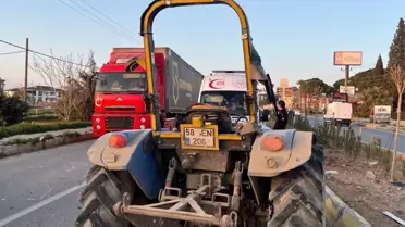 Gömeç'te Kamyon-Traktör Çarpışması: 2 Yaralı
