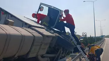 Susurluk'ta Tır Devrildi: Bir Yaralı