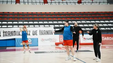 Tuğçe Canbaz: Güçlü Kadın Koç