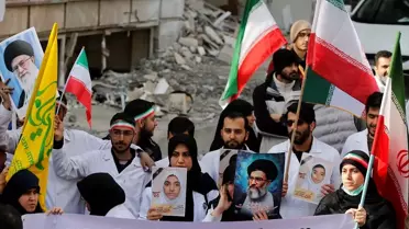 Tahran'da Sağlık Merkezlerine Protesto