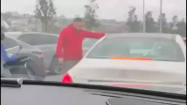 Direksiyonda dans edip trafiği birbirine katan kadın için karar verildi