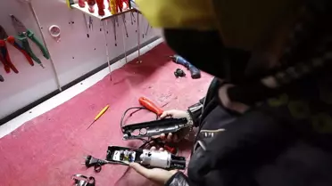 Aslı Badem Çala: Kadın Beyaz Eşya Tamircisi