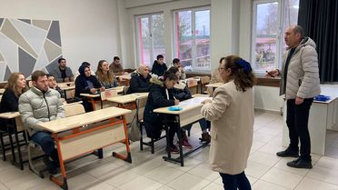 Biga'da Engelliye Özel Hijyen Eğitimi