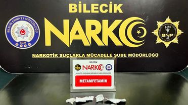 Bilecik'te Uyuşturucu Operasyonu: 2 Gözaltı