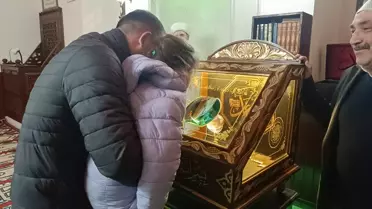 Sakal-ı Şerif Kadir Gecesi'nde Ziyarete Açıldı