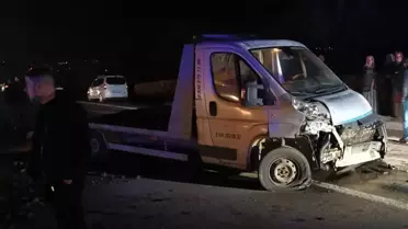Bingöl'de Ticari Araç Kazası: 2 Yaralı