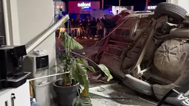 Bodrum'da Kontrolden Çıkan Araç İşyerine Girdi