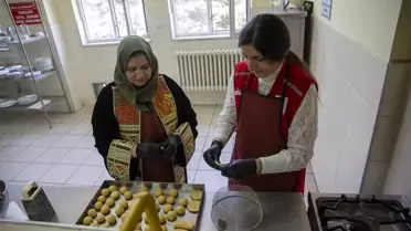 Bayram Sofrasında Kültürel Tatlılar