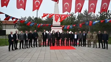 Bosna Hersek ve Kosova'da 18 Mart Şehitleri Anma Günü için tören düzenlendi