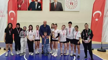 Boyabat'ta Kadınlar Günü Voleybol Turnuvası