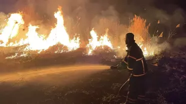 Burdur'da Sazlık Yangını Söndürüldü