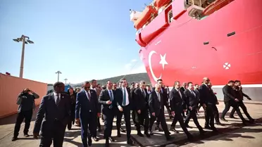 Çağrı Bey sondaj gemisi ilk görev yeri Somali'ye uğurlandı