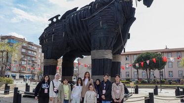 Çanakkale Zaferi'nde Öğrencilere Ödül