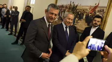 Özgür Özel ve Bülent Arınç'tan Hemşehri Görüşmesi