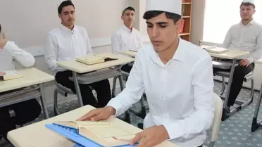 Cizre'de 95 Günde Kur'an Ezberleyen Genç