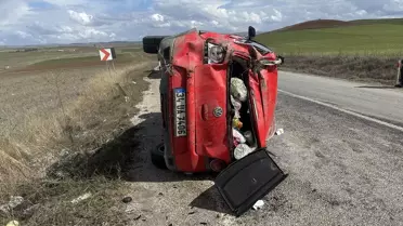 Alaca'da Trafik Kazası: 3 Yaralı