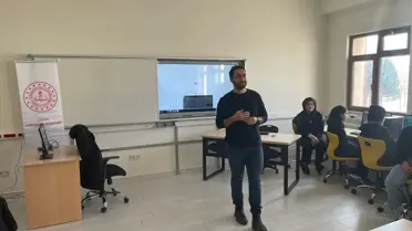 Çorum'da Öğrencilere Yapay Zeka Eğitimi