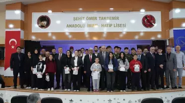 Çubuk'ta İstiklal Marşı'nın kabulü ve Mehmet Akif Ersoy'u Anma Günü etkinliği yapıldı