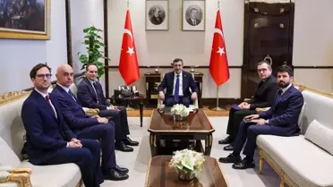 Yılmaz, Büyükelçileri Kabul Etti