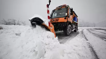 Bolu Dağı'nda Kar Yağışı Devam Ediyor