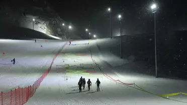 Hakkari'de Dağ Kayağı Şampiyonası Coşkusu