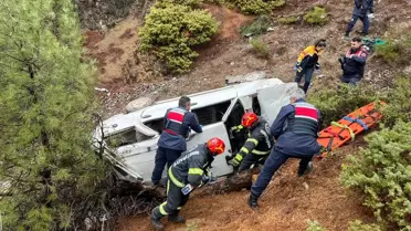 Denizli'de Uçurumdan Düşen Otomobilde 1 Ölü, 1 Yaralı