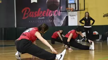 Sporcu Fabrikası: Koruma Altındaki Çocuklar Başarıya Koşuyor