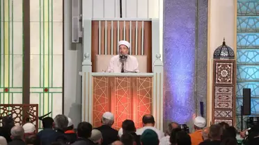 Kadir Gecesi'nde Kulluk Vurgusu