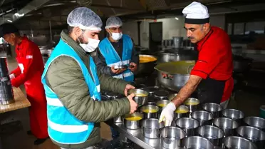 Diyarbakır'da Hükümlüler İftara Yemek Hazırlıyor